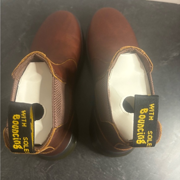 Dr Martens Embury Ambassador cashew color Chelsea boots sz 9M/10W NEW w/box - Picture 5 of 8
